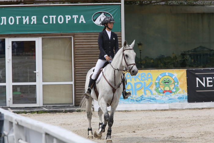 Sport Technology Equestrian store is to present its products at Equiros’2014