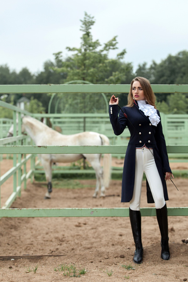 Avanti presents their collections at Equiros’2019